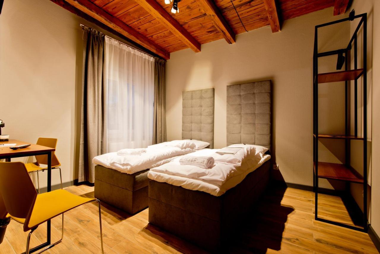 Apartsuites I Sorau Zary  Exterior photo A room at the hotel